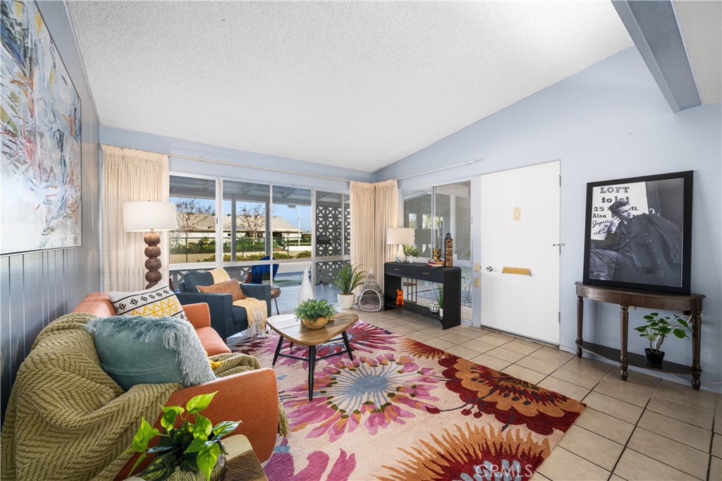 1502 Golden Rain Road, Unit 46J Seal Beach, CA 90740 - Photo 13 of 58