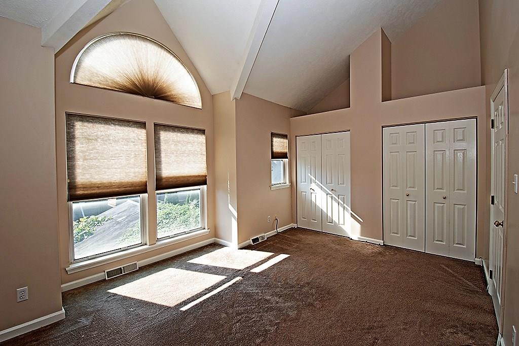 12 Hemingway Street Pittsburgh, PA 15213 - Photo 11 of 18 Gallery Image 11
