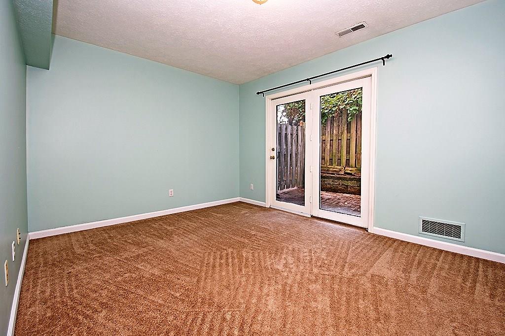 12 Hemingway Street Pittsburgh, PA 15213 - Photo 17 of 18 Gallery Image 17