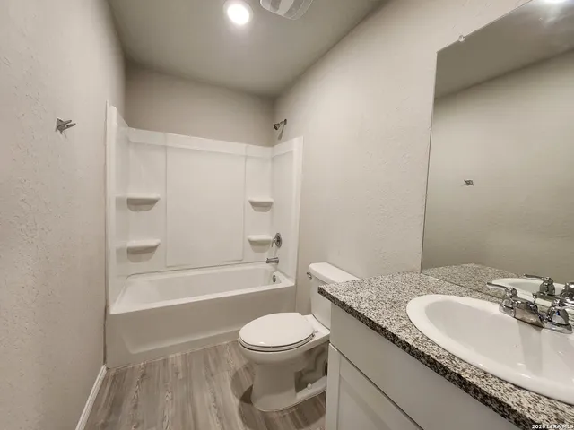 $1,795 | 522 Blue Stem Road, New Braunfels, TX 78130