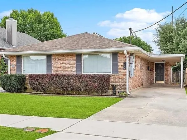 $1,875 | 230 16th Street, New Orleans, LA 70124