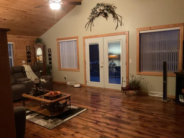 $382,000 | 21652 Ridge Road, Grand Marais, MI 49839