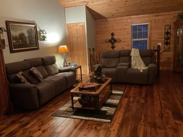 $382,000 | 21652 Ridge Road, Grand Marais, MI 49839