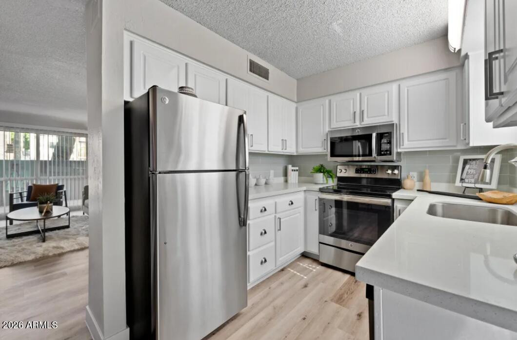 3409 South Rural Road, Unit 2 Tempe, AZ 85282 - Photo 3 of 7 Photo #3