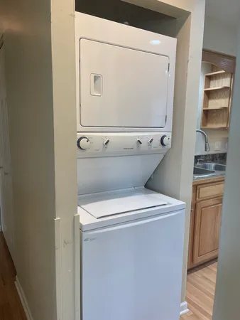 $415,000 | 716 West Lynnwood Avenue, Arlington Heights, IL 60004