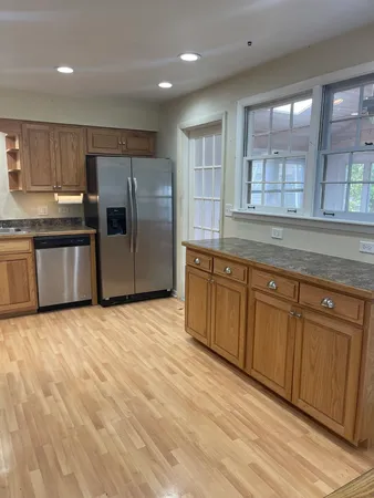 $415,000 | 716 West Lynnwood Avenue, Arlington Heights, IL 60004