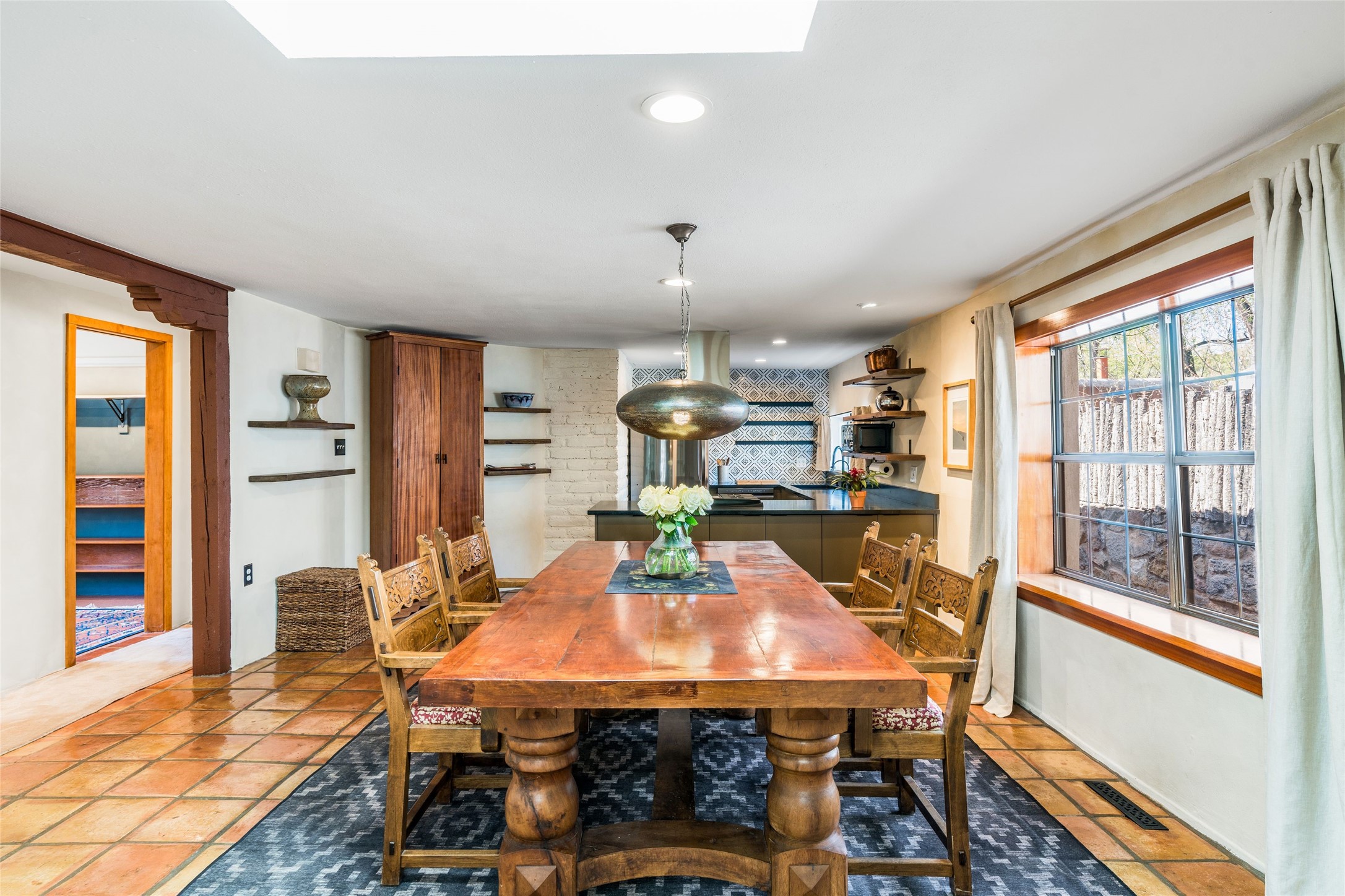 1402 Bishops Lodge Road, Unit A Santa Fe, NM 87506 - Photo 12 of 40 Dining Area & Kitchen