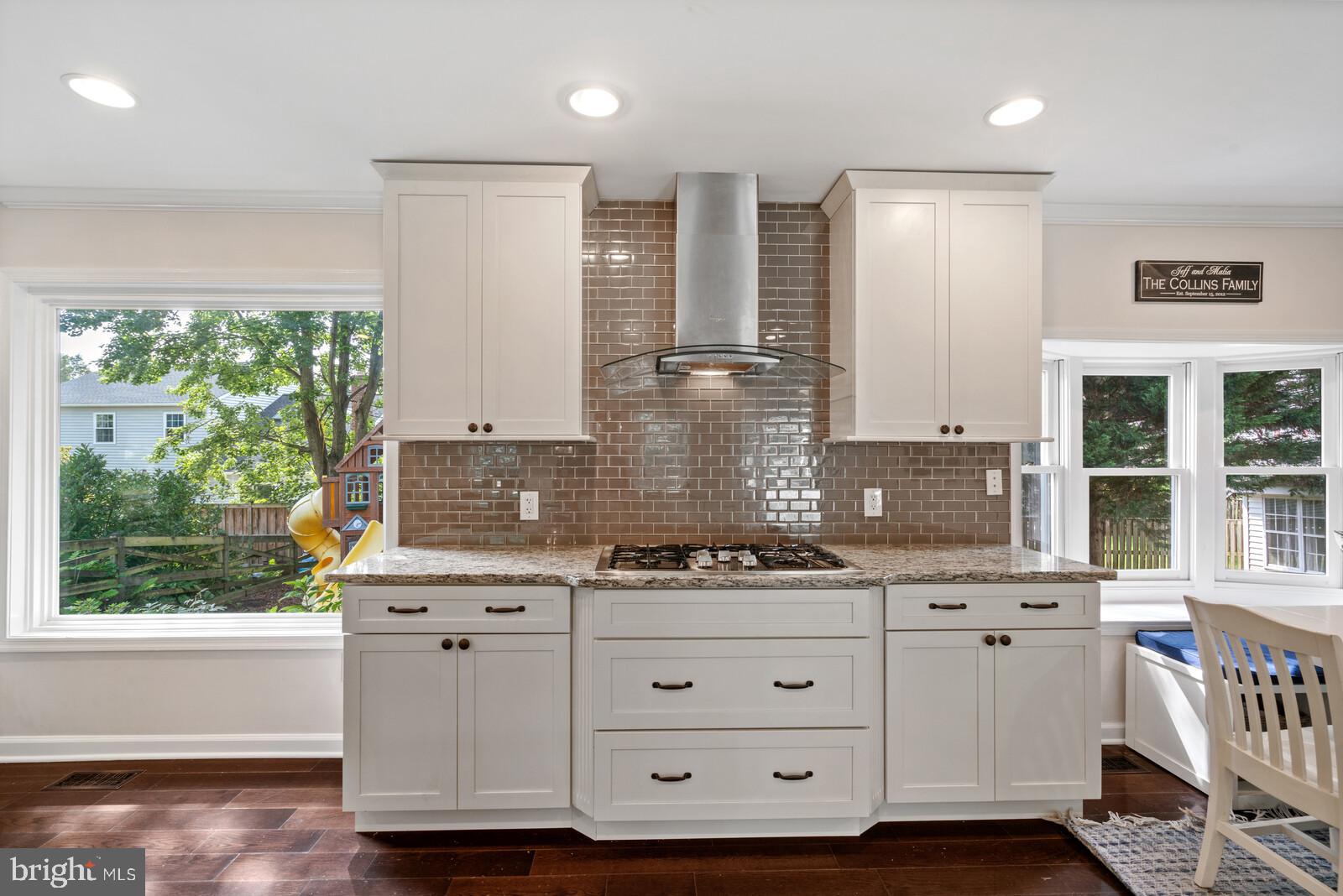 2834 Edgelea Road Vienna, VA 22181 - Photo 12 of 38 Gallery Image 12