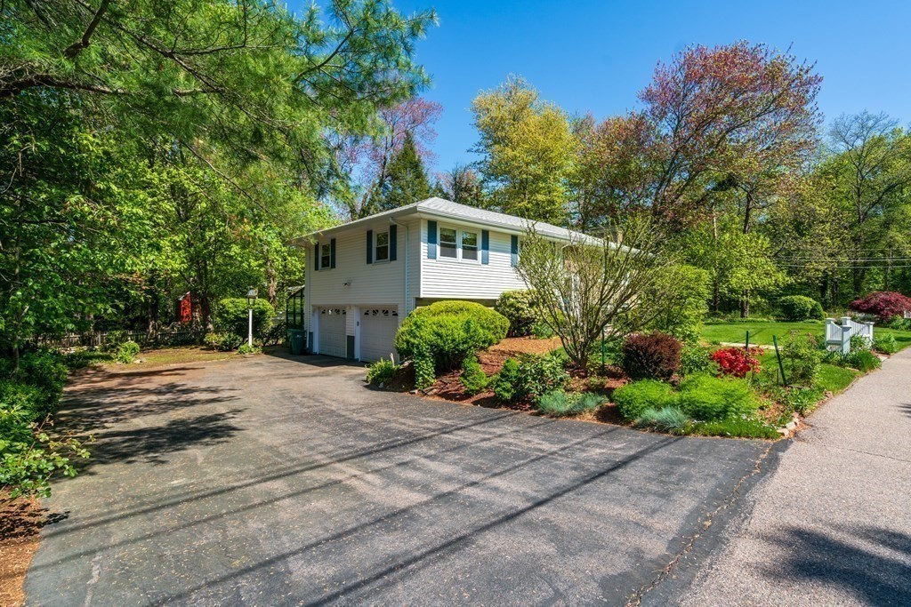 20 Leyton Road Norwood, MA 02062 - Photo 27 of 29 Gallery Image 27