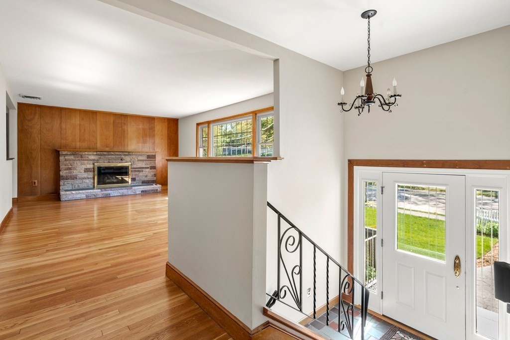 20 Leyton Road Norwood, MA 02062 - Photo 6 of 29 Gallery Image 6