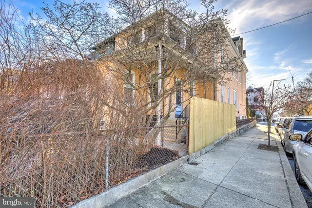 $245,000 | 221 Douglass Street, Reading, PA 19601