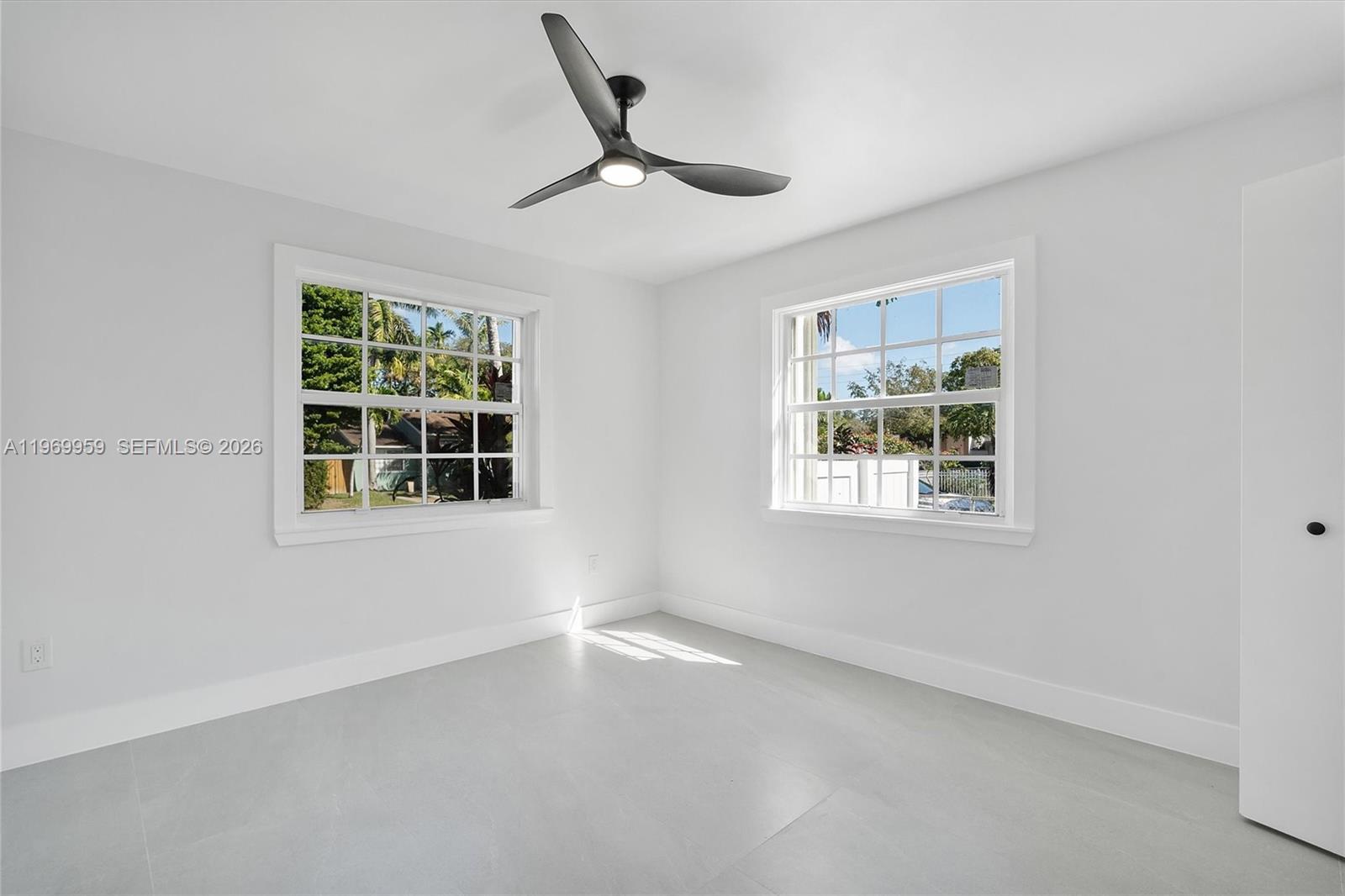 560 Northeast 110th Terrace Miami, FL 33161 - Photo 33 of 49