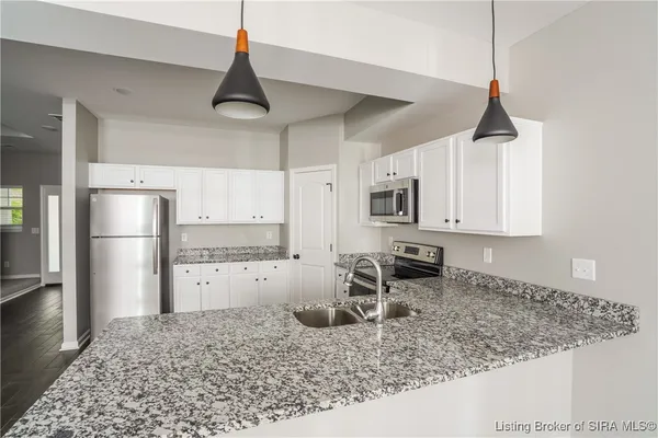 $1,845 | 2089 Paddle Wheel Drive, Jeffersonville, IN 47130