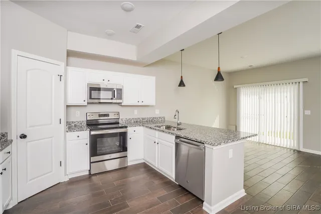 $1,845 | 2089 Paddle Wheel Drive, Jeffersonville, IN 47130