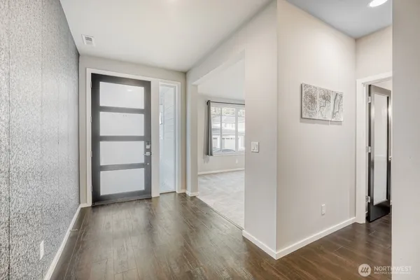 $1,050,000 | 2873 South 353rd Place, Federal Way, WA 98003