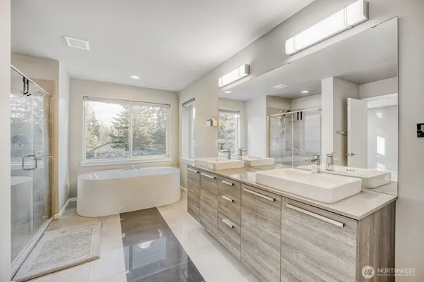 $1,050,000 | 2873 South 353rd Place, Federal Way, WA 98003