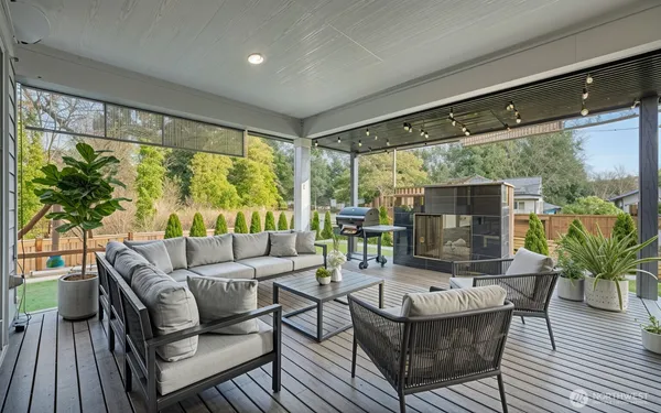 $1,050,000 | 2873 South 353rd Place, Federal Way, WA 98003