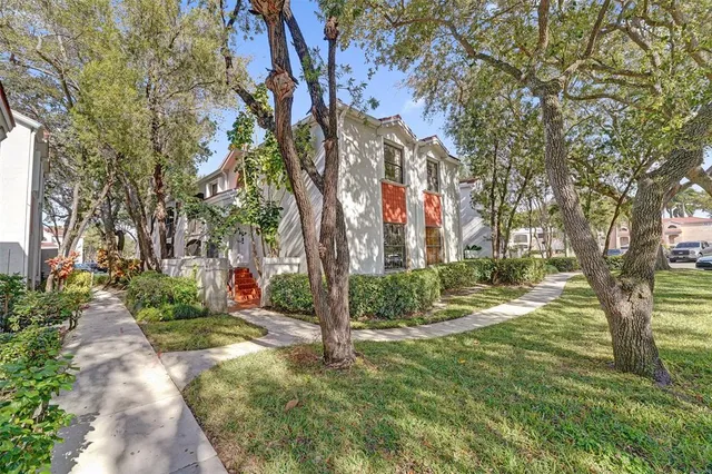 $349,000 | 11970 Northwest 11th Street, Unit 11970, Pembroke Pines, FL 33026