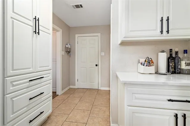 $364,900 | 865 Nantucket Drive, Beaumont, TX 77706