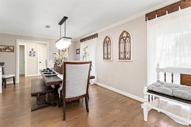 $364,900 | 865 Nantucket Drive, Beaumont, TX 77706