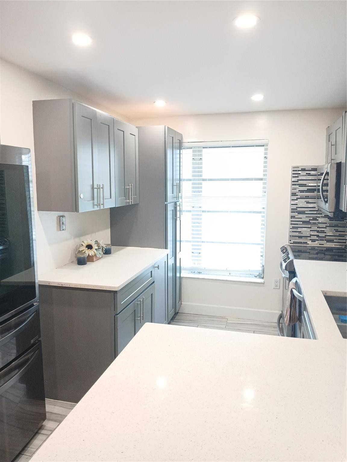 4170 Inverrary Drive, Unit 412 Lauderhill, FL 33319 - Photo 4 of 16 Photo 4