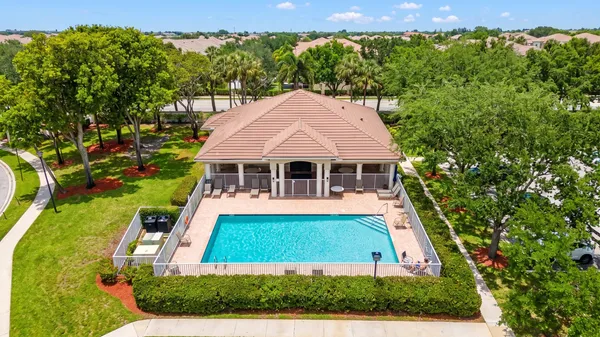$3,500 | 6407 Bella Circle, Unit 403, Boynton Beach, FL 33437