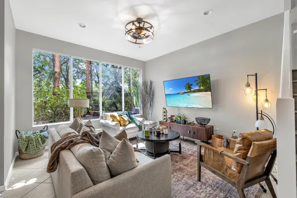 $3,500 | 6407 Bella Circle, Unit 403, Boynton Beach, FL 33437