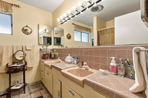 $550,000 | 1222 Hillcrest Avenue, Yuba City, CA 95991