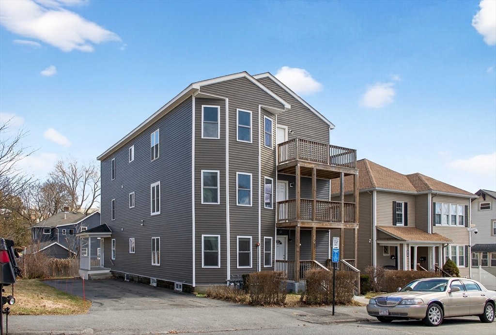 247 Pilgrim Avenue, Unit 1 Worcester, MA 01604 - Photo 1 of 15