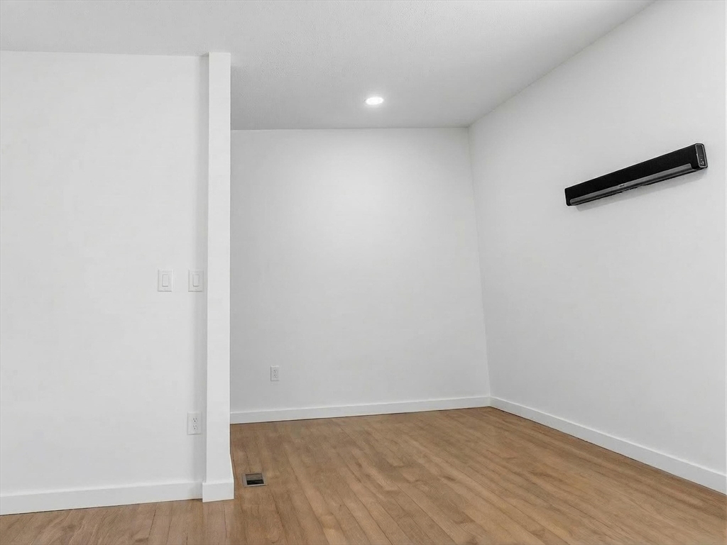 247 Pilgrim Avenue, Unit 1 Worcester, MA 01604 - Photo 14 of 15