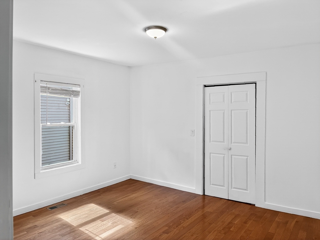 247 Pilgrim Avenue, Unit 1 Worcester, MA 01604 - Photo 7 of 15