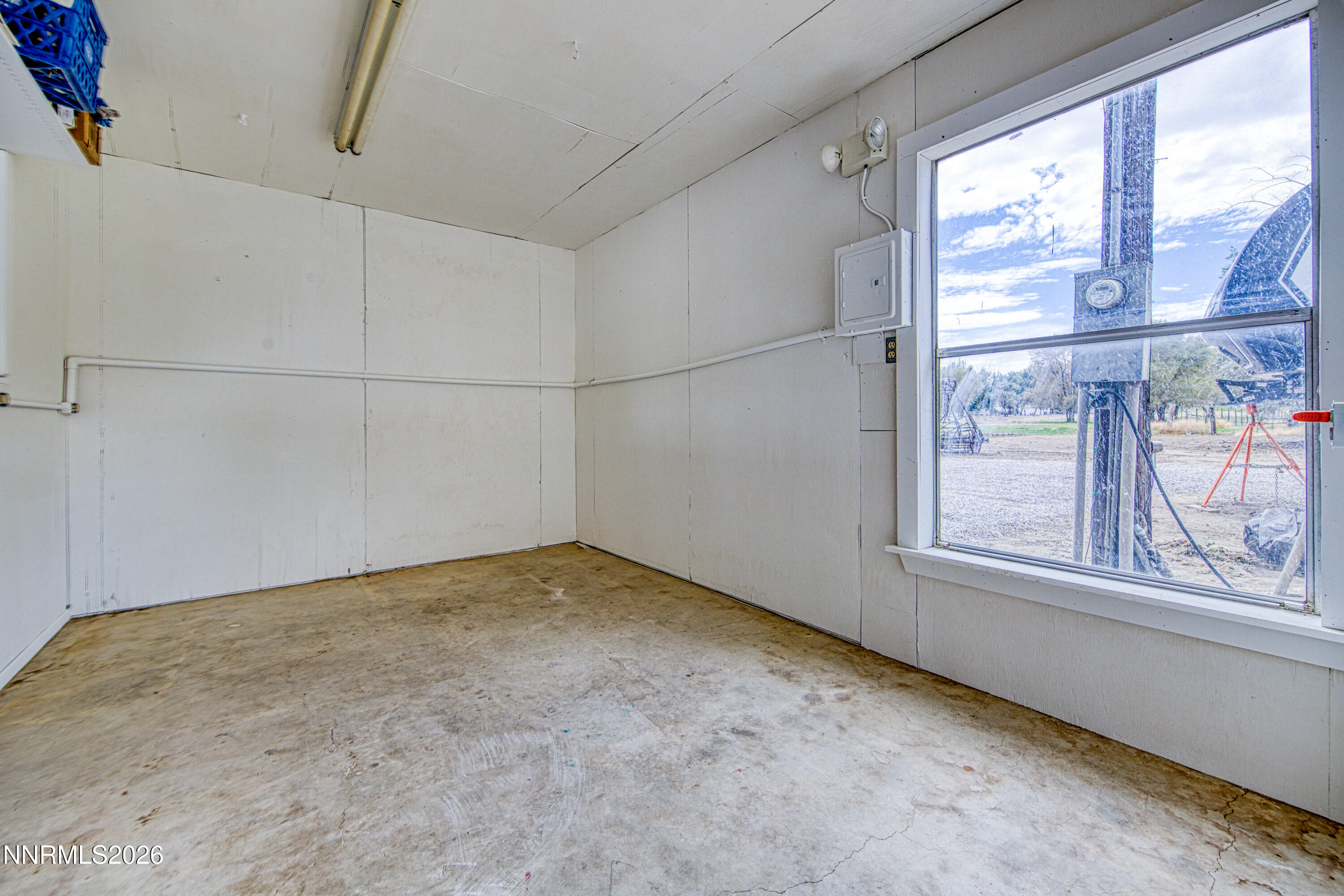 1395 Farm District Road Fernley, NV 89408 - Photo 11 of 40 FarmDistrict1395-044