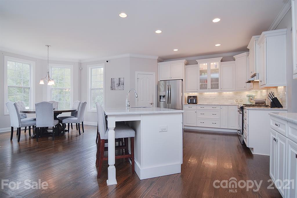 1529 Copperplate Road Charlotte, NC 28262 - Photo 11 of 47 Gallery Image 11