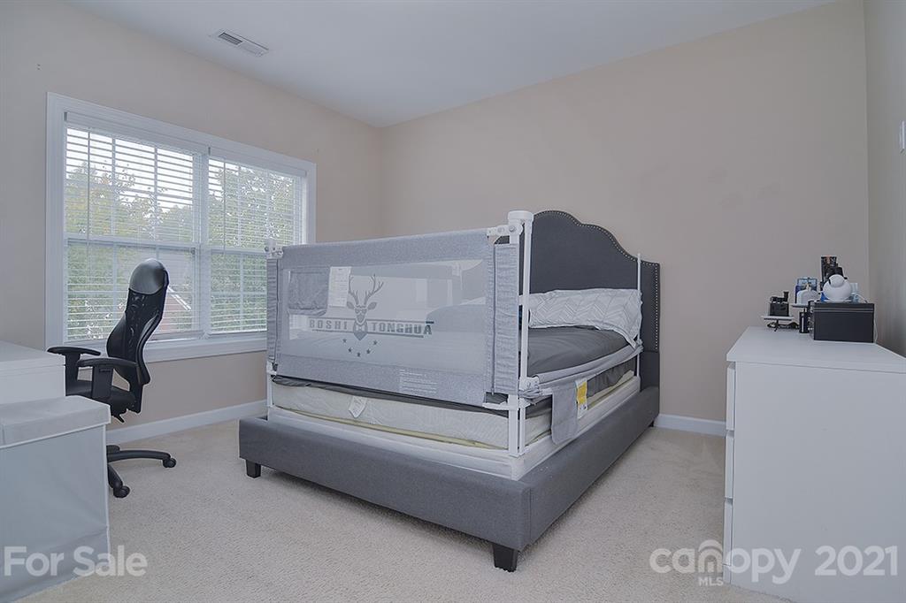 1529 Copperplate Road Charlotte, NC 28262 - Photo 28 of 47 Gallery Image 28