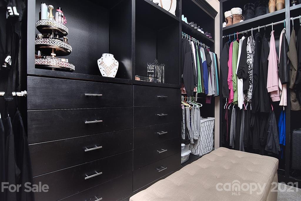 1529 Copperplate Road Charlotte, NC 28262 - Photo 38 of 47 Gallery Image 38