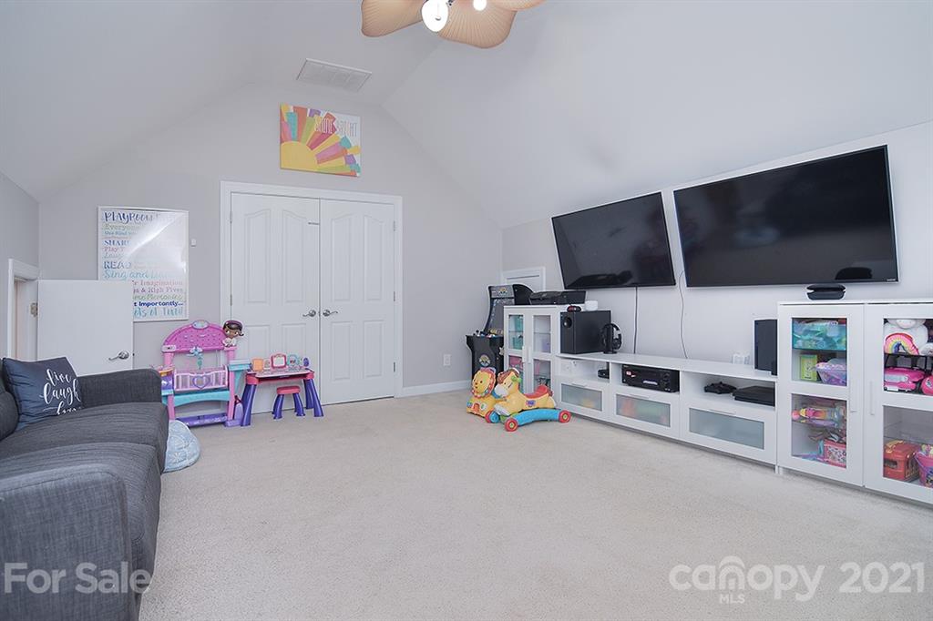 1529 Copperplate Road Charlotte, NC 28262 - Photo 41 of 47 Gallery Image 41