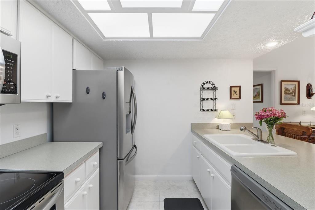 95 Golfview Drive Homosassa, FL 34446 - Photo 16 of 44