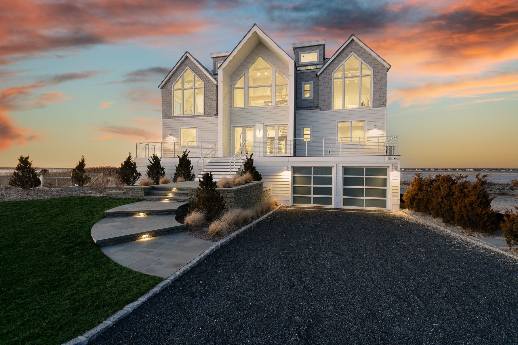 774 Dune Road, Unit B Westhampton Beach, NY 11978 - Photo 2 of 32