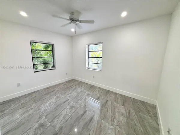 $3,600 | 151 Northwest 165th Street, Miami, FL 33169