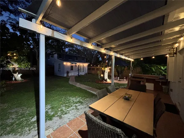 $3,600 | 151 Northwest 165th Street, Miami, FL 33169