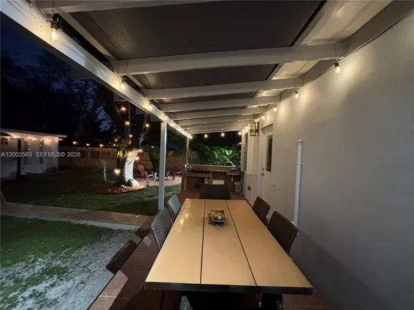 $3,600 | 151 Northwest 165th Street, Miami, FL 33169