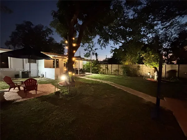 $3,600 | 151 Northwest 165th Street, Miami, FL 33169