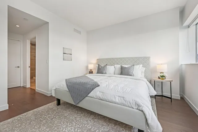 $5,500 | 800 Ave At Port Imperial, Unit 308, Weehawken, NJ 07086