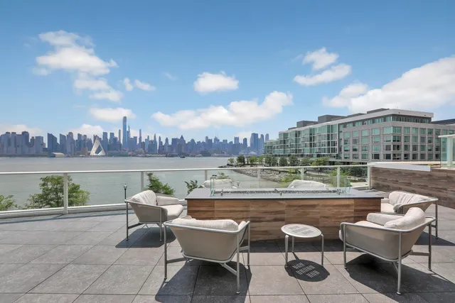 $5,500 | 800 Ave At Port Imperial, Unit 308, Weehawken, NJ 07086