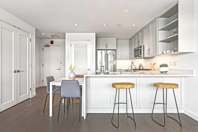 $5,500 | 800 Ave At Port Imperial, Unit 308, Weehawken, NJ 07086