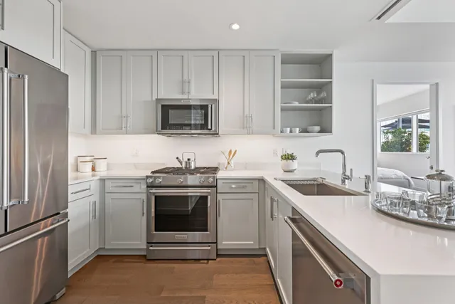 $5,500 | 800 Ave At Port Imperial, Unit 308, Weehawken, NJ 07086