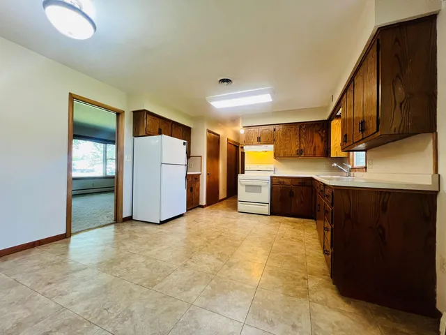 $138,000 | 302 Lois Avenue South, Herman, MN 56248