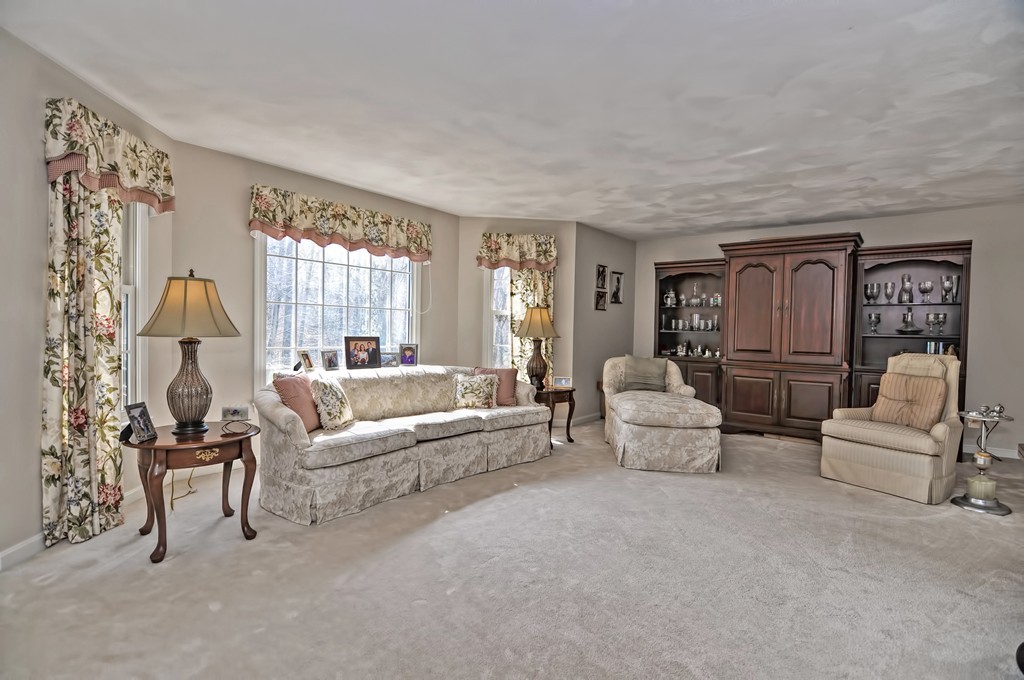 67 Jefferson Road Franklin, MA 02038 - Photo 10 of 20 Gallery Image 10