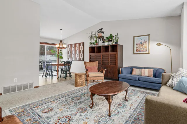 $375,000 | 12931 Portland Avenue, Burnsville, MN 55337