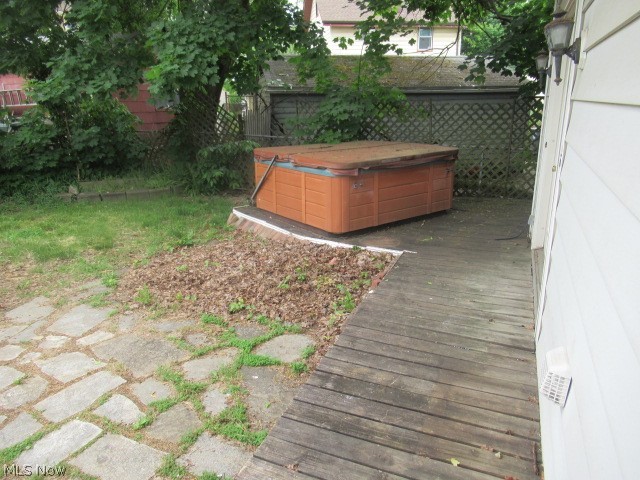 958 Davis Street Akron, OH 44310 - Photo 3 of 15